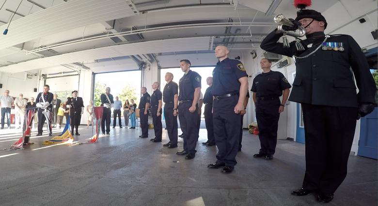 Bugler plays 30,000th Last Post tribute at Wellington Fire Station